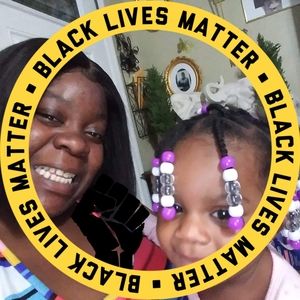 Meet your Posher, Sheena